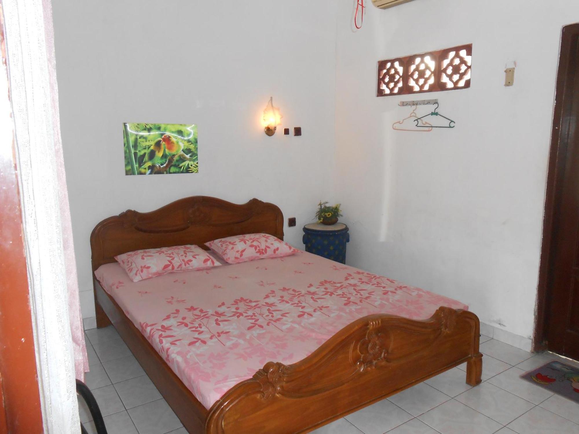 Fortuna Guest House يوغياكارتا المظهر الخارجي الصورة