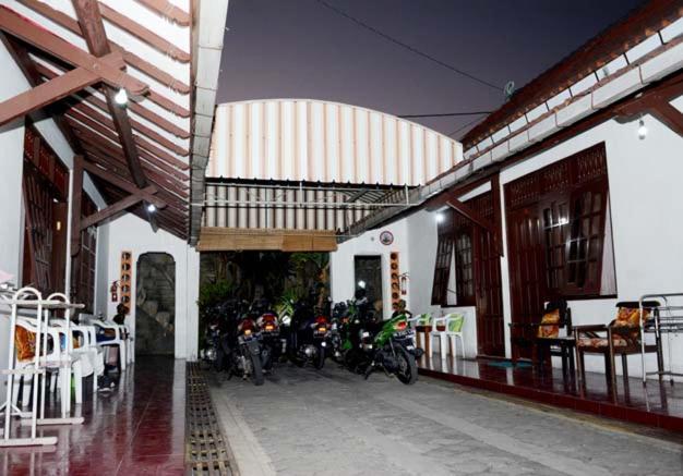 Fortuna Guest House يوغياكارتا المظهر الخارجي الصورة